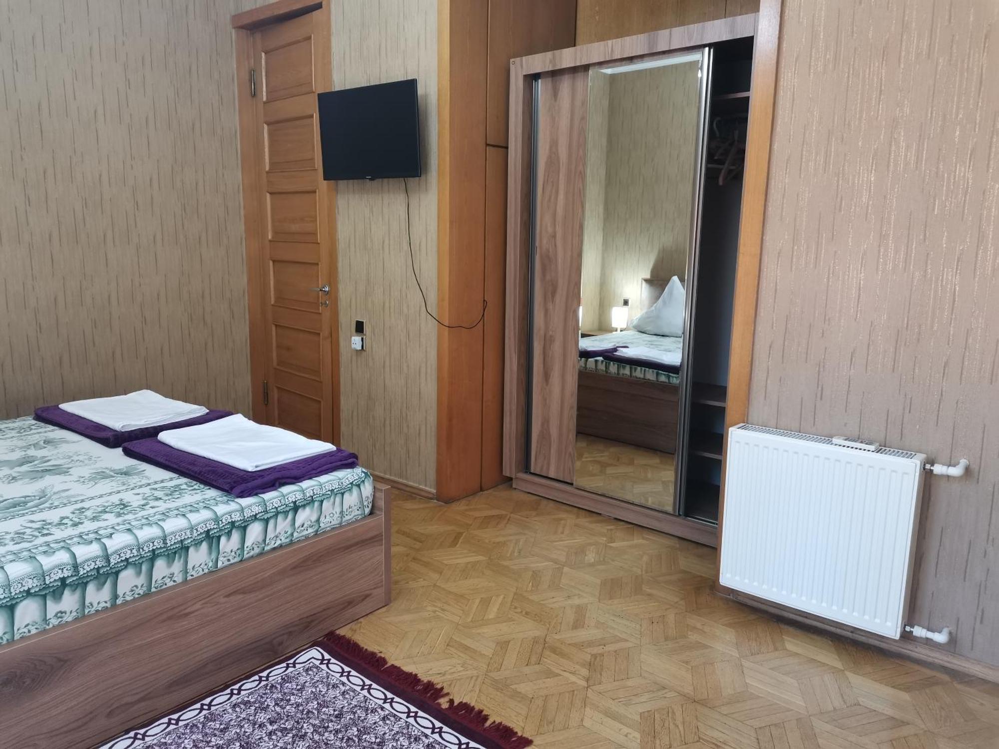 European Backpackers 欧洲背包客&大厨房 Hostel Τυφλίδα Εξωτερικό φωτογραφία